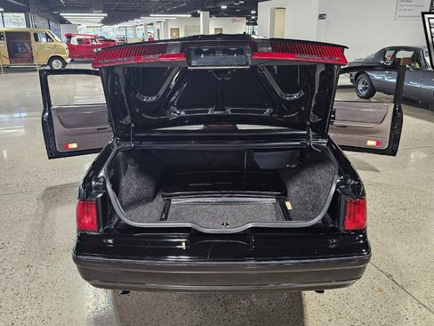 Used 1989 Mercury Cougar XR7 image 9