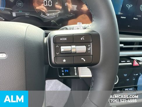 Certified 2026 Hyundai Santa Fe SE FWD image 18
