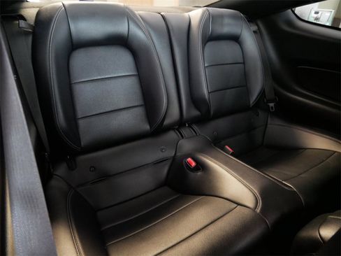 Used 2016 Ford Mustang GT Premium w/ Equipment Group 401A image 9