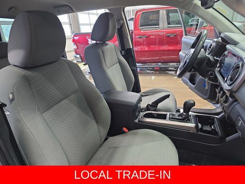 Used 2021 Toyota Tacoma SR5 RWD image 10