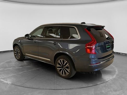 Used 2023 Volvo XC90 T8 Plus AWD/4WD image 13