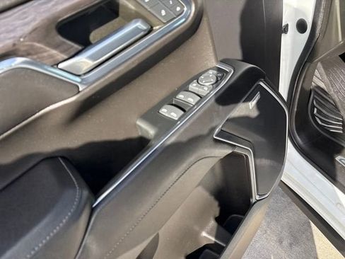 Certified 2023 Chevrolet Silverado 1500 LTZ w/ Technology Package image 11