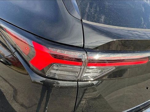 Used 2025 Mitsubishi Outlander SEL image 28