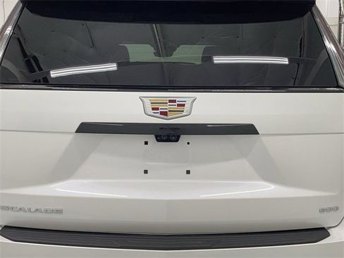 New 2025 Cadillac Escalade Sport w/ Touring Package image 18