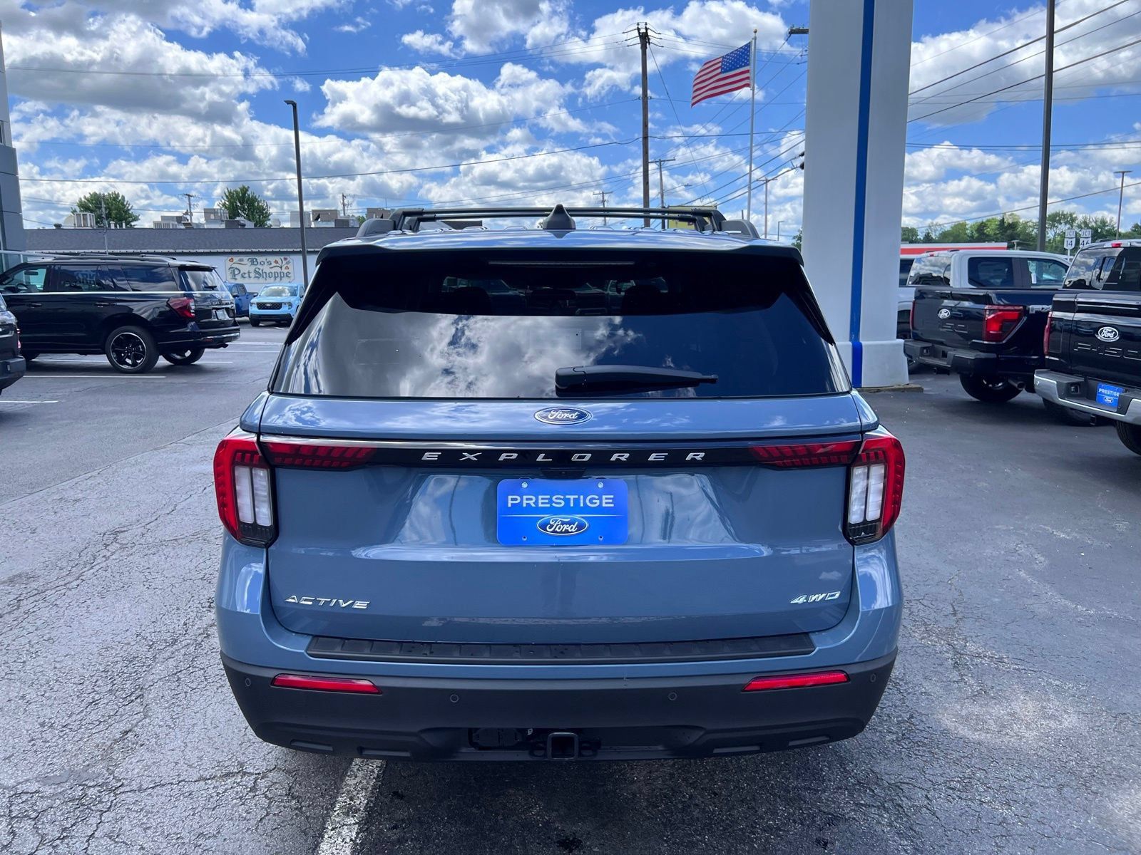 New 2026 Ford Explorer Active AWD/4WD image 9