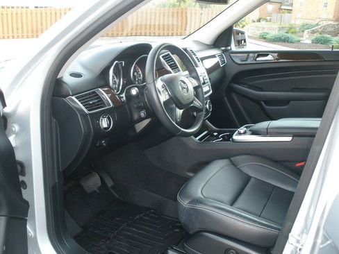 Used 2015 Mercedes-Benz ML 350 4MATIC image 25
