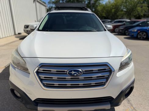 Used 2017 Subaru Outback 2.5i Limited image 8