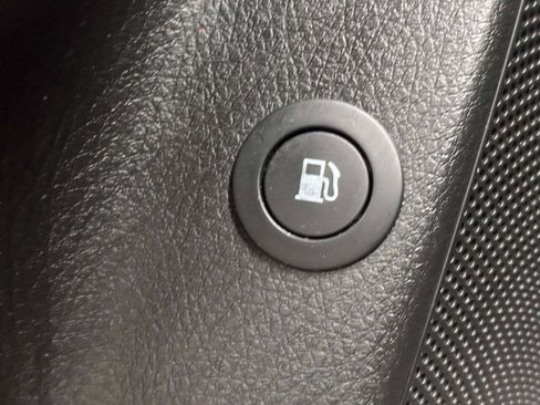 Used 2015 Kia Sorento SX FWD image 30