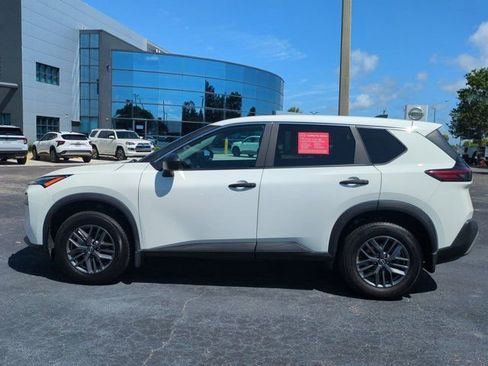 Used 2023 Nissan Rogue S FWD image 8