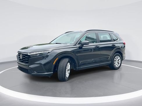 Used 2023 Honda CR-V LX image 1