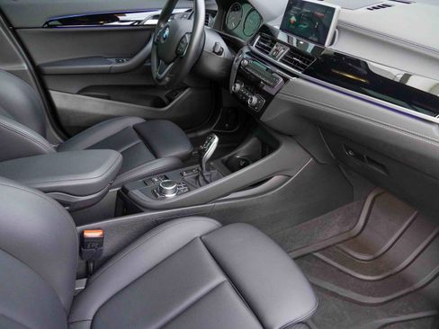 Certified 2023 BMW X2 xDrive28i w/ Convenience Package image 11