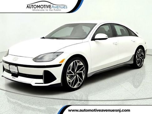 Used 2024 Hyundai Ioniq 6 SEL AWD/4WD image 1
