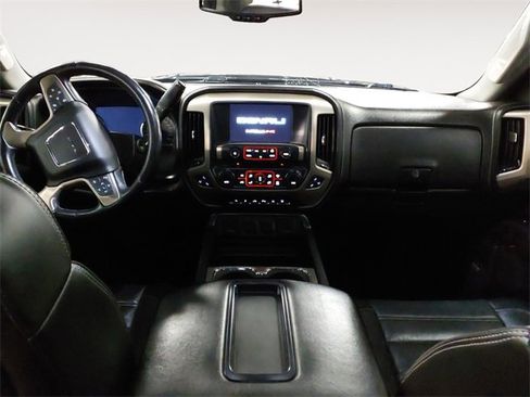 Used 2015 GMC Sierra 2500 Denali image 10