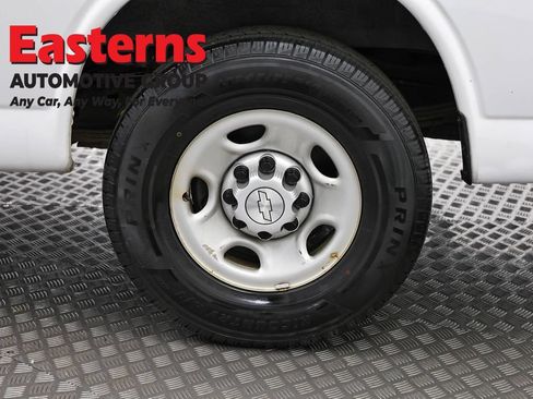 Used 2019 Chevrolet Express 2500 Extended w/ Safety Package RWD image 32