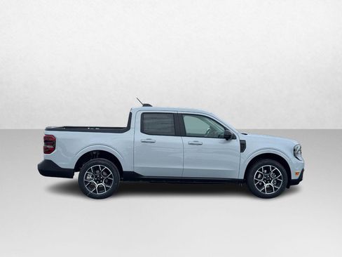 New 2026 Ford Maverick Lariat w/ 4K Tow Package image 2