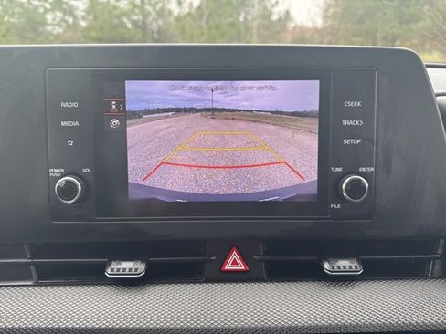 Used 2024 Kia Sportage LX image 22