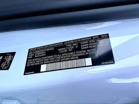 New 2026 Volvo XC90 B6 Plus w/ Protection Package Premier AWD/4WD image 14