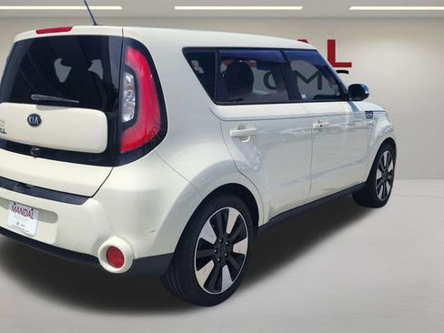 Used 2015 Kia Soul ! w/ Sun & Sound Package FWD image 4