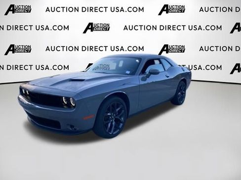 Used 2023 Dodge Challenger SXT w/ Blacktop Package RWD image 1
