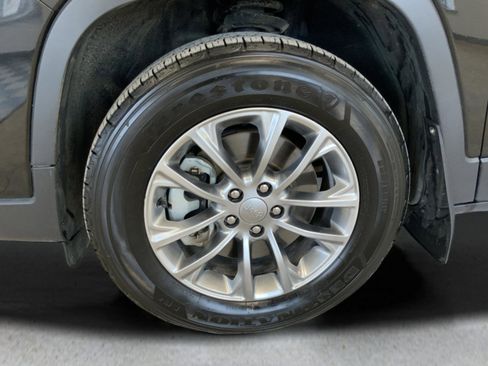 Used 2021 Jeep Cherokee Latitude Lux AWD/4WD image 30