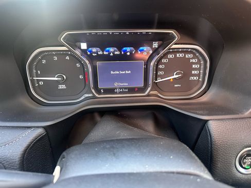 Used 2021 GMC Yukon XL Denali image 13