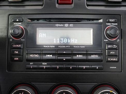 Used 2015 Subaru Forester 2.5i Premium w/ All-Weather Package AWD/4WD image 29