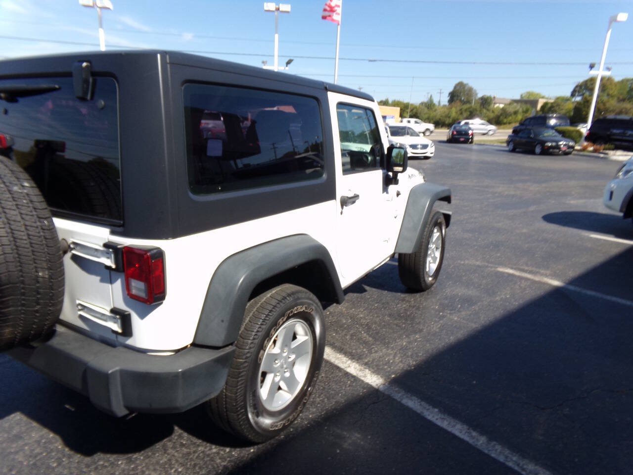 Used 2013 Jeep Wrangler Sport w/ Connectivity Group AWD/4WD image 33