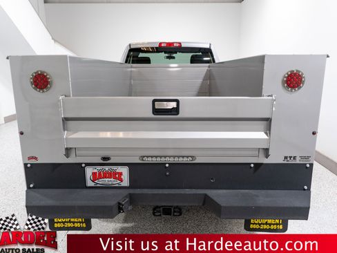 Used 2023 RAM 2500 Tradesman image 4