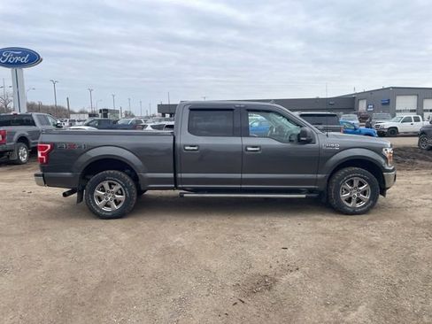 Used 2018 Ford F150 XLT w/ Equipment Group 302A Luxury image 8