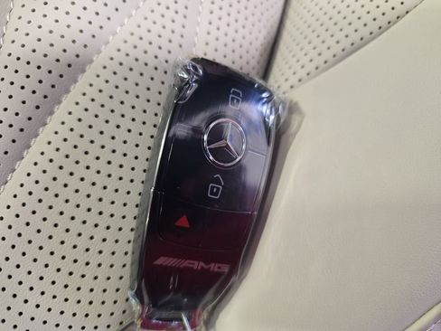 New 2027 Mercedes-Benz G 63 AMG 4MATIC image 37