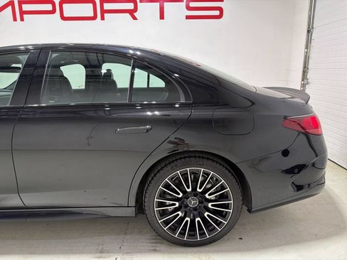 Used 2025 Mercedes-Benz E 53 AMG e 4MATIC Sedan w/ Driver Assistance Package image 6