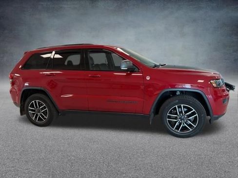 Used 2019 Jeep Grand Cherokee Trailhawk w/ Trailhawk Luxury Group AWD/4WD image 5