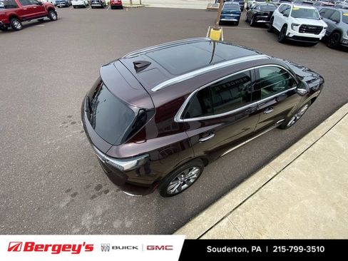 Certified 2021 Buick Envision Avenir w/ Technology Package II AWD/4WD image 24
