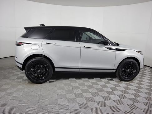 Used 2025 Land Rover Range Rover Evoque S AWD/4WD image 4