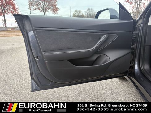 Used 2021 Tesla Model 3 Long Range image 9