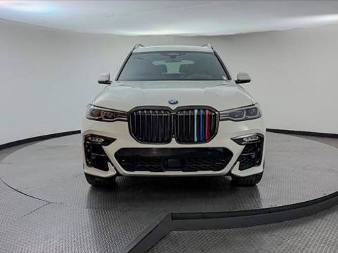 Used 2020 BMW X7 M50i AWD/4WD image 12