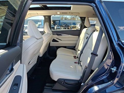 Used 2024 INFINITI QX60 Luxe image 13