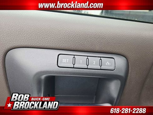 Used 2018 GMC Sierra 2500 SLT w/ Duramax Plus Package AWD/4WD image 41