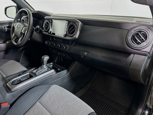 Used 2023 Toyota Tacoma TRD Off-Road AWD/4WD image 28