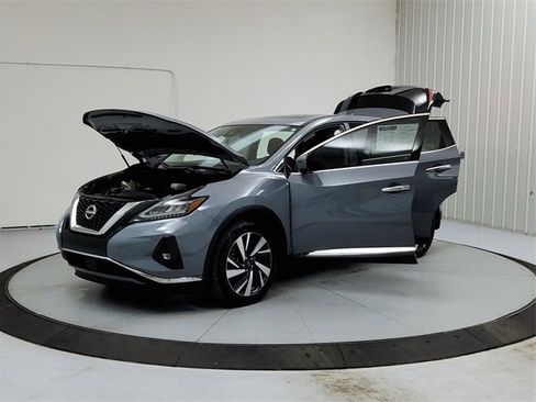 Used 2023 Nissan Murano SL w/ SL Moonroof Package image 11