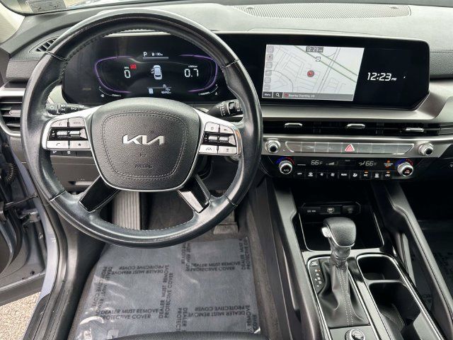 Used 2024 Kia Telluride LX FWD image 18