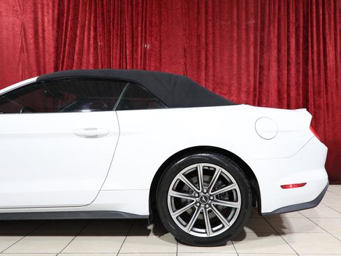 Used 2015 Ford Mustang GT Premium image 7