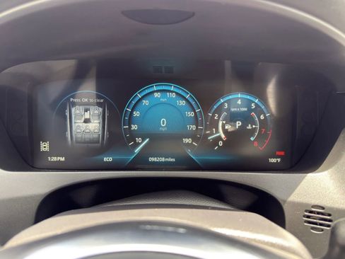 Used 2018 Jaguar F-PACE Prestige AWD/4WD image 17