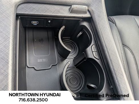Used 2024 Hyundai Palisade Limited image 19