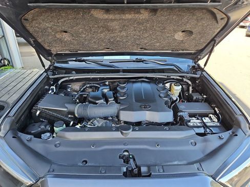 Used 2022 Toyota 4Runner TRD Sport image 34