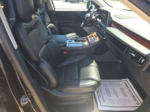Certified 2024 Lincoln Aviator Reserve w/ Equipment Group 201A AWD/4WD image 28