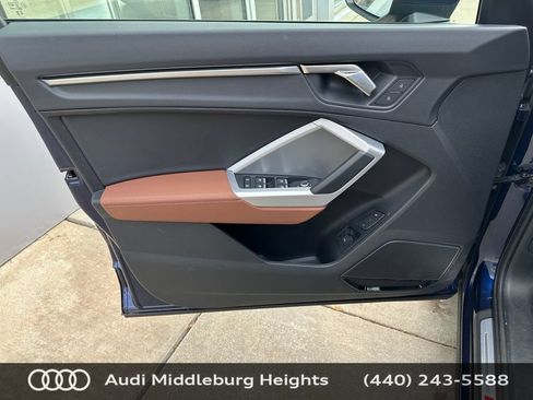 Used 2025 Audi Q3 2.0T Premium w/ Convenience Plus Package AWD/4WD image 13