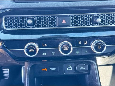 Used 2024 Honda Civic Sport image 15