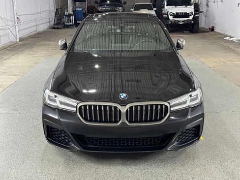 Used 2023 BMW M550i xDrive AWD/4WD image 2
