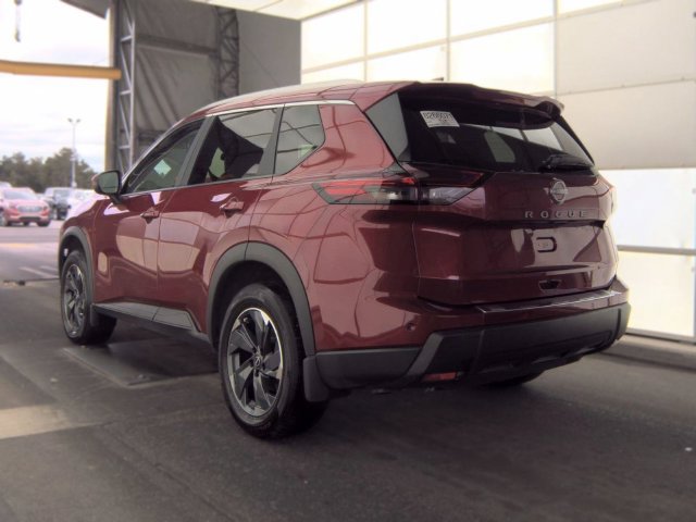 Certified 2026 Nissan Rogue SV w/ SV Premium Package FWD image 8